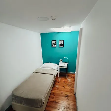 By Doors Hostel *