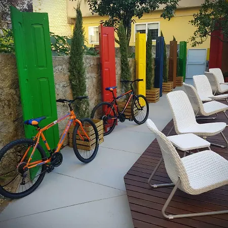 Hostel By Doors